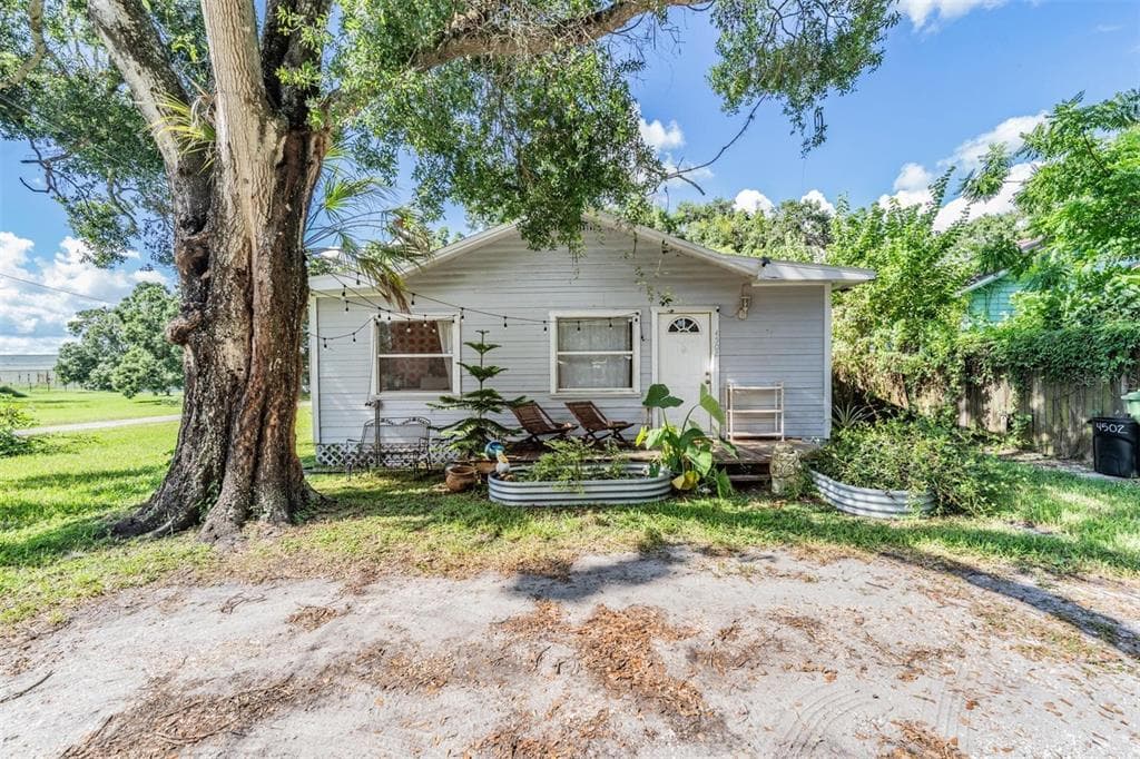 4502 E 12TH AVENUE TAMPA, FL 33605