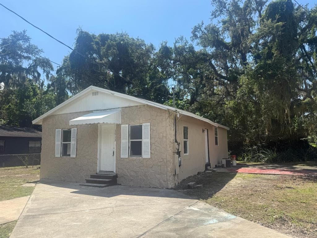 3613 DELEUIL AVENUE TAMPA, FL 33610