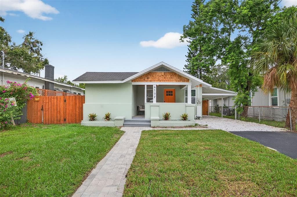 6702 N BRANCH AVENUE TAMPA, FL 33604