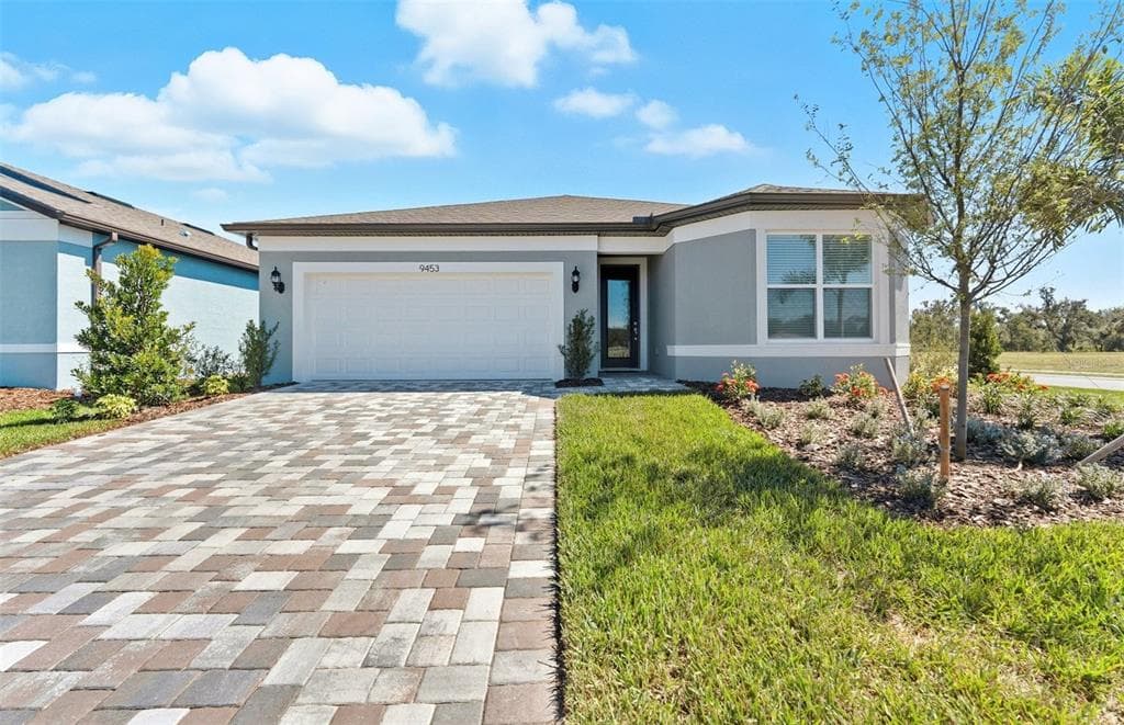 9453 DAYLIGHT DRIVE PARRISH, FL 34219