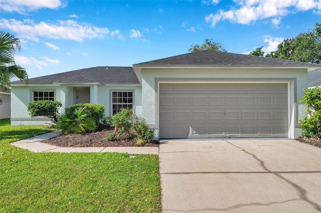 28750 MIDNIGHT STAR LOOP WESLEY CHAPEL, FL 33543