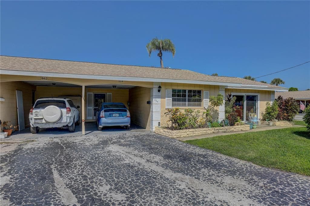 864 LAKE HAVEN ROAD DUNEDIN, FL 34698