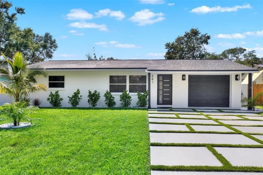 241 TRALEE STREET LARGO, FL 33770