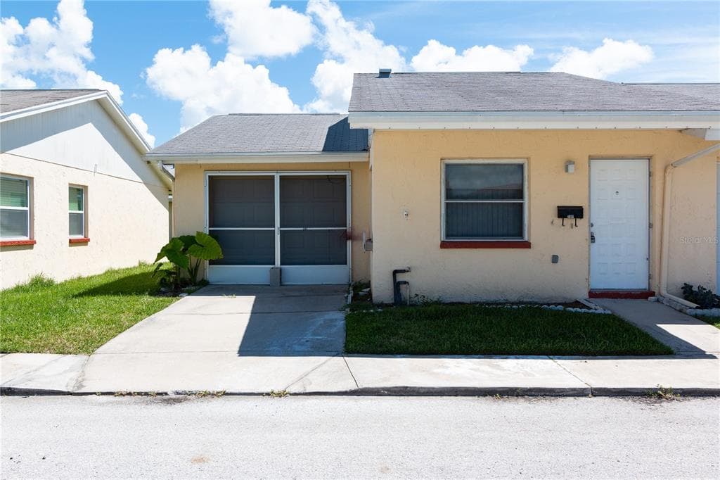 4936 ILENER STREET NEW PORT RICHEY, FL 34652