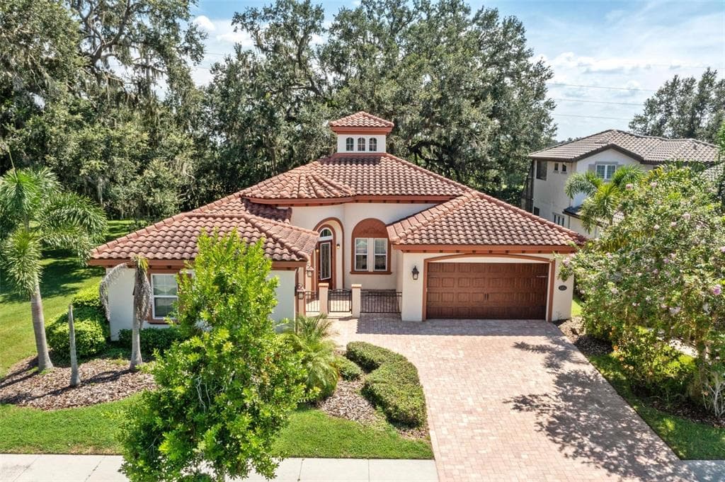 32834 ESTATE GARDEN DRIVE WESLEY CHAPEL, FL 33545