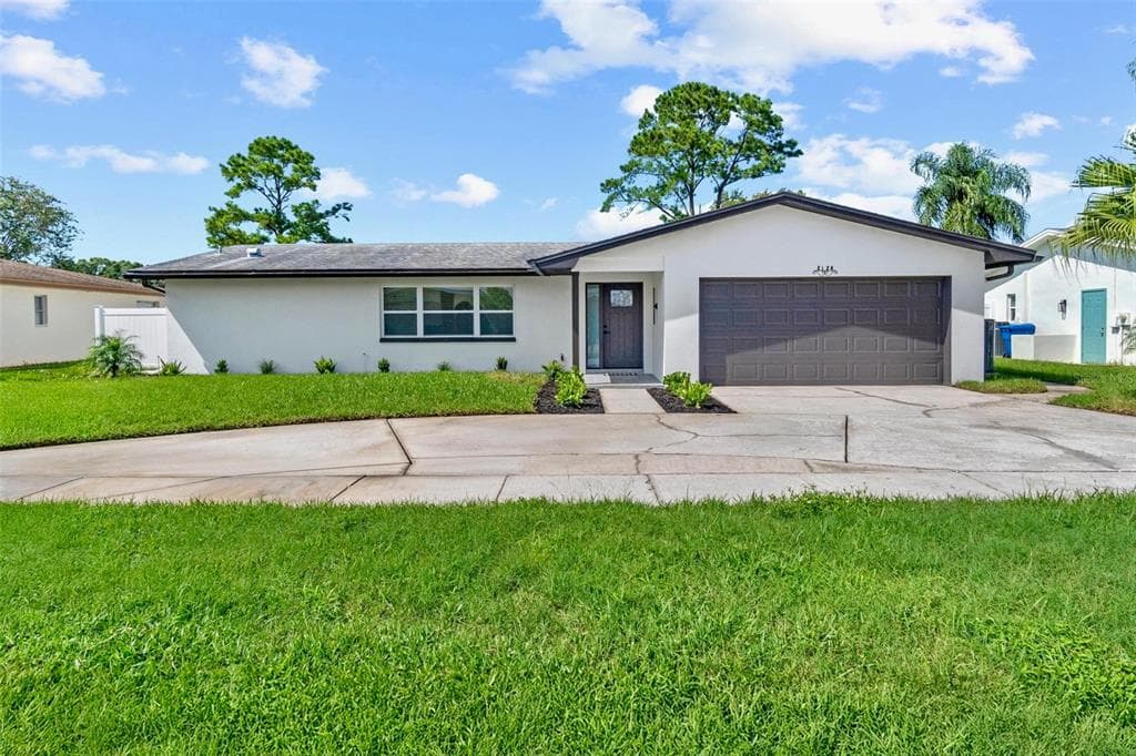 2128 SANDPIPER DRIVE