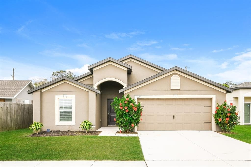 325 KENSINGTON VIEW DRIVE WINTER HAVEN, FL 33880