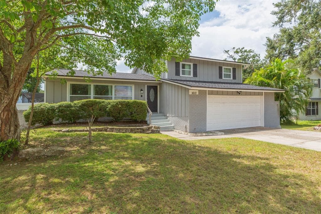 1610 BURNING TREE LANE