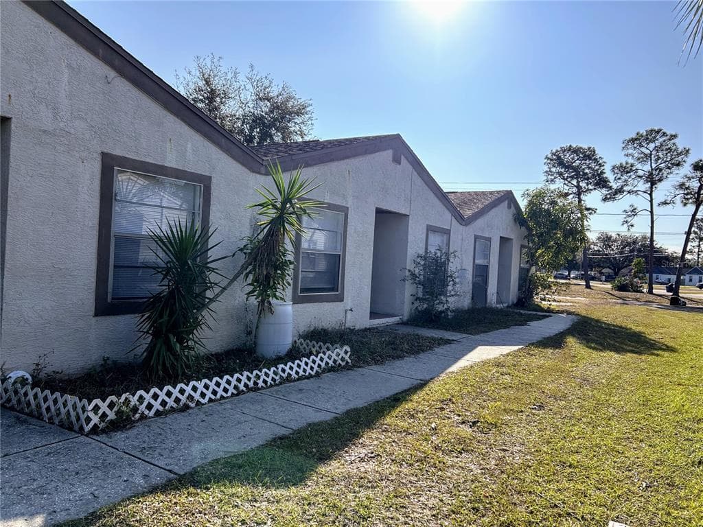3648 MERIDEN AVENUE OLDSMAR, FL 34677
