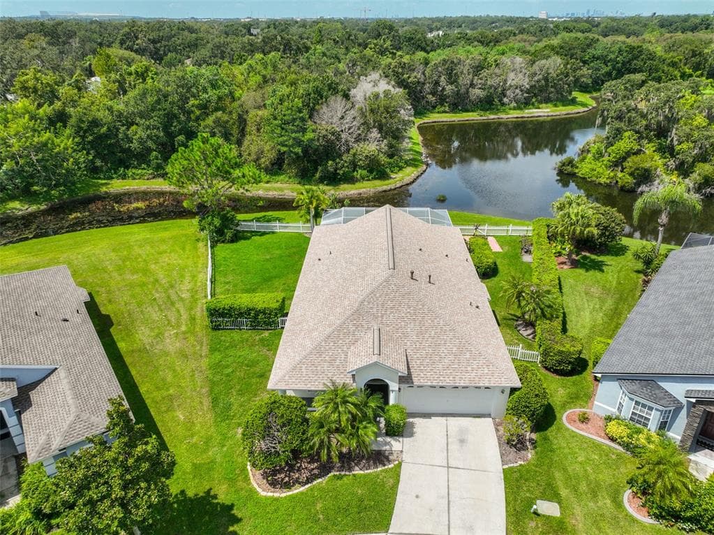 621 STRAW LAKE DRIVE BRANDON, FL 33510