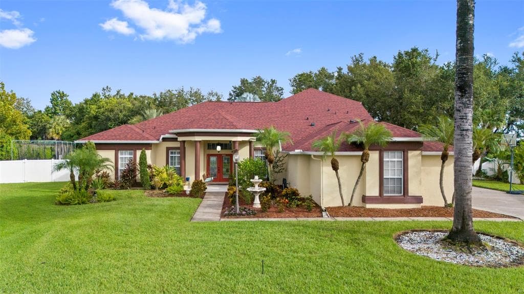 2818 MOSSY TIMBER TRAIL VALRICO, FL 33596