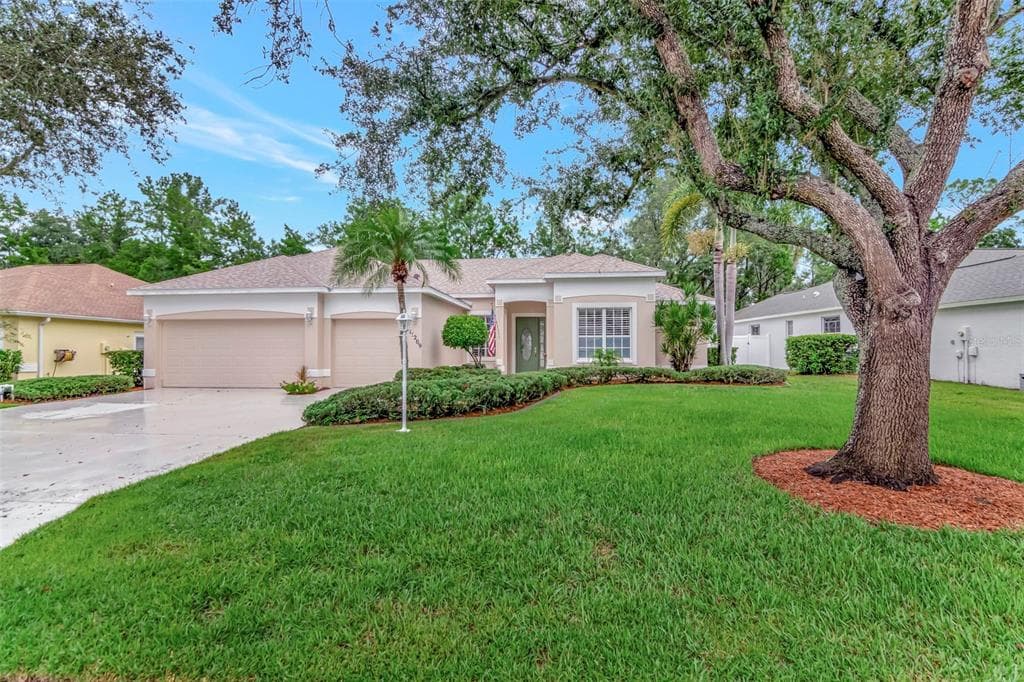 11209 PINE LILLY PLACE LAKEWOOD RANCH, FL 34202