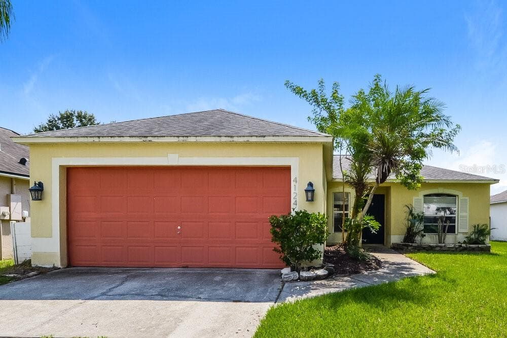4124 STONEFIELD DRIVE ORLANDO, FL 32826