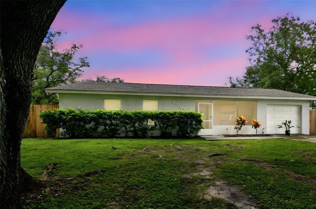 6007 CALENDAR COURT W LAKELAND, FL 33812