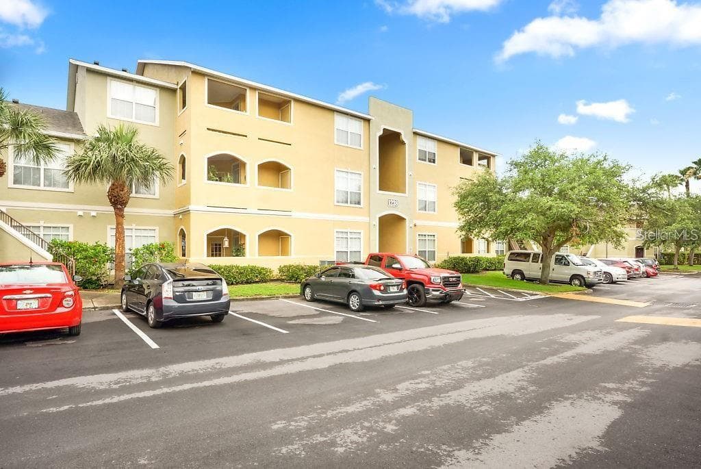 1238 S MISSOURI AVENUE UNIT 108 CLEARWATER, FL 33756
