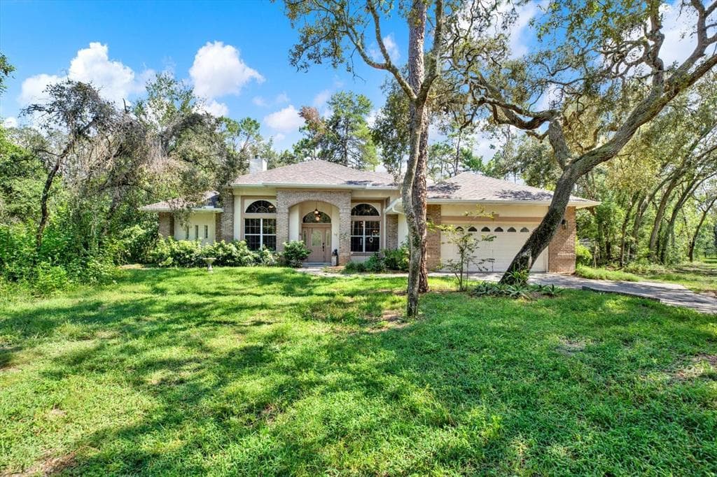 16879 AKINS DRIVE SPRING HILL, FL 34610