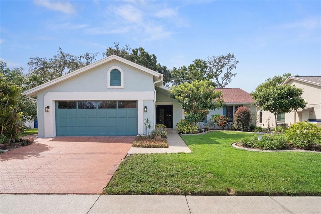 2932 WINDRIDGE DRIVE HOLIDAY, FL 34691