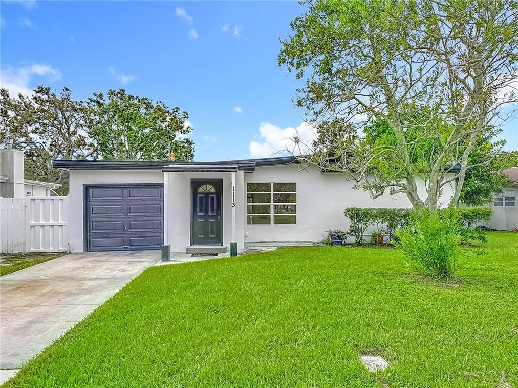 1113 4TH AVENUE NW LARGO, FL 33770