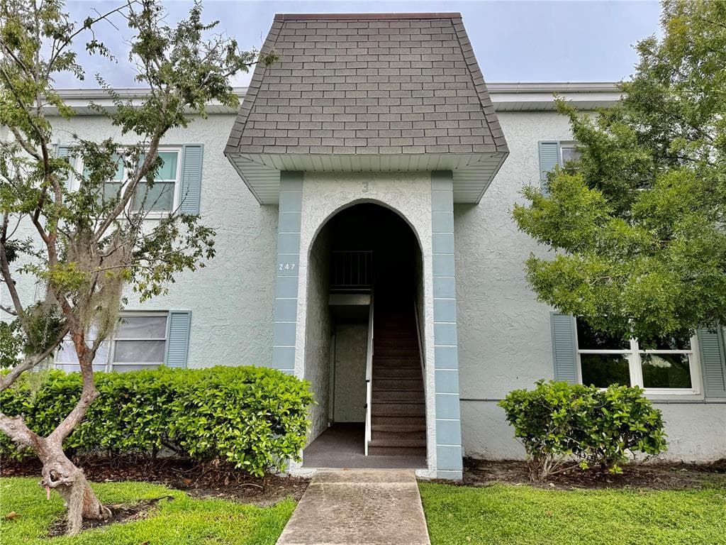 247 S MCMULLEN BOOTH ROAD UNIT 22 CLEARWATER, FL 33759