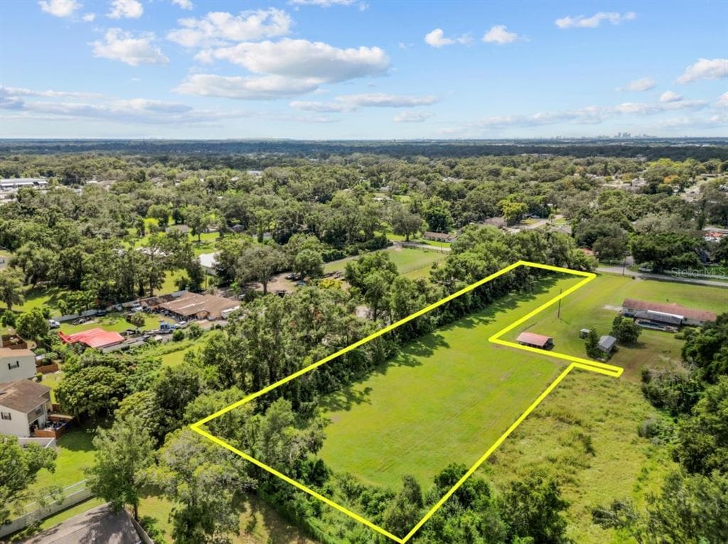 00 S TAYLOR ROAD SEFFNER, FL 33584