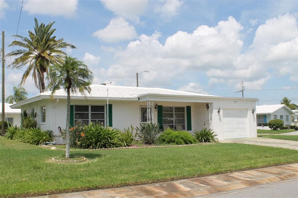 9370 MAINLANDS BOULEVARD W PINELLAS PARK, FL 33782