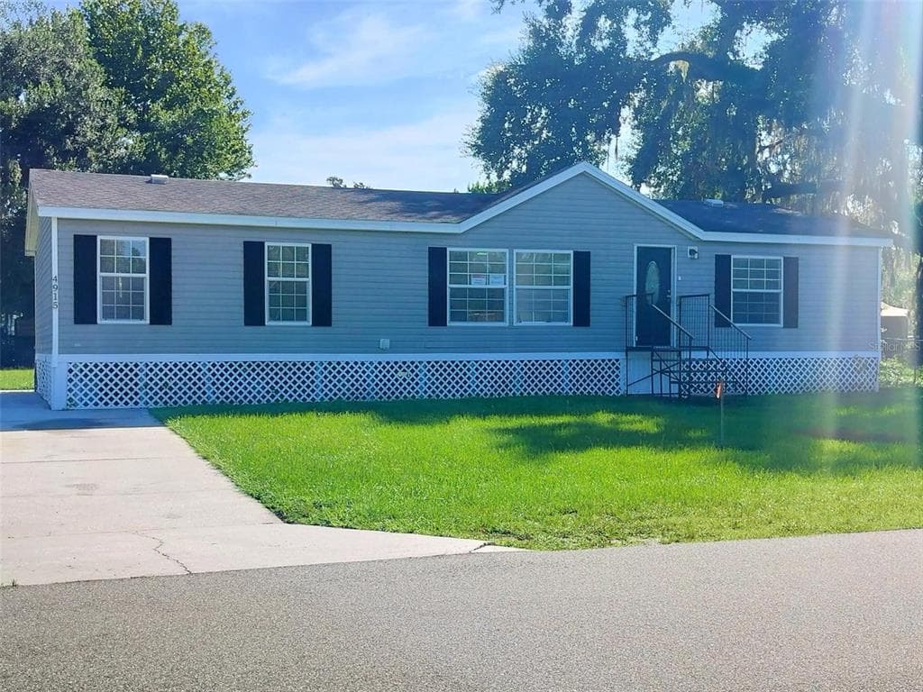 4915 ROLLINGLEN LOOP W LAKELAND, FL 33810