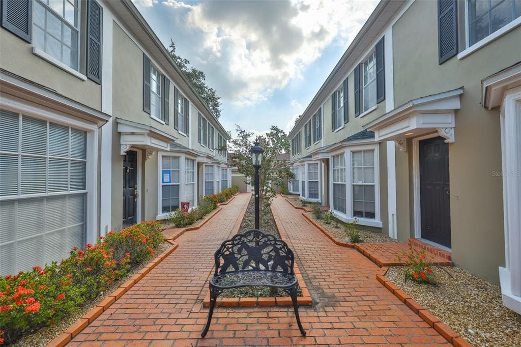 308 S BUNGALOW PARK AVENUE UNIT C TAMPA, FL 33609