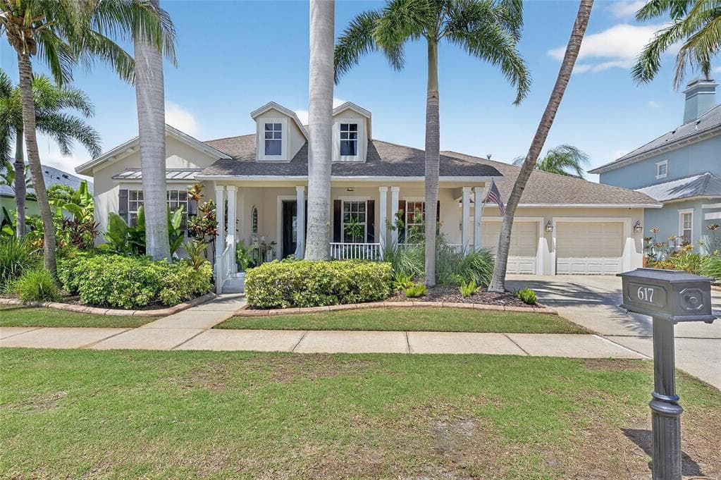 617 ISLEBAY DRIVE APOLLO BEACH, FL 33572