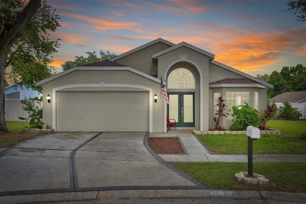 420 SANGRIA DRIVE VALRICO, FL 33594