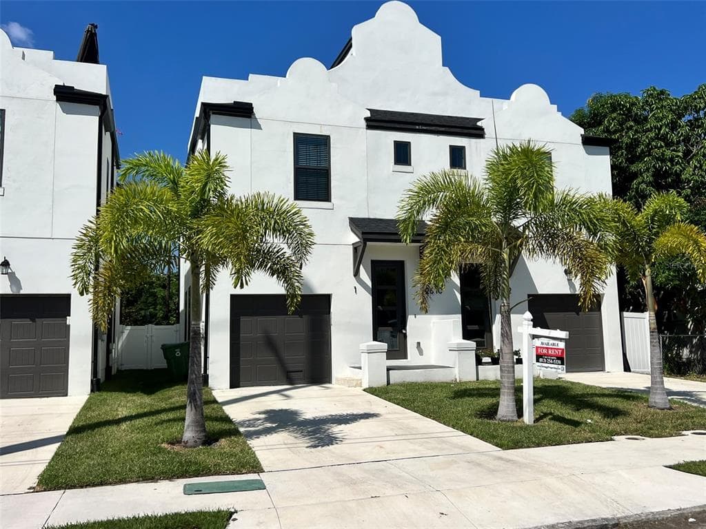 2610 E CLARK STREET UNIT 1 TAMPA, FL 33605