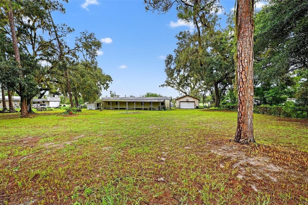 3821 TEAKWOOD CIRCLE LAKELAND, FL 33810