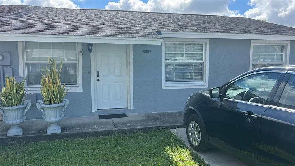 8807 PLUM GROVE COURT TAMPA, FL 33634