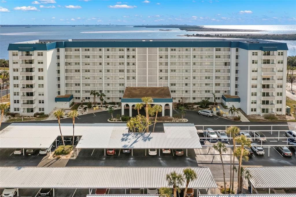 7 ELGIN PLACE UNIT 208 DUNEDIN, FL 34698