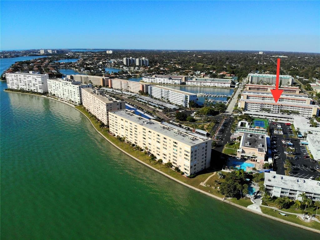 3128 59TH STREET S UNIT 204 GULFPORT, FL 33707