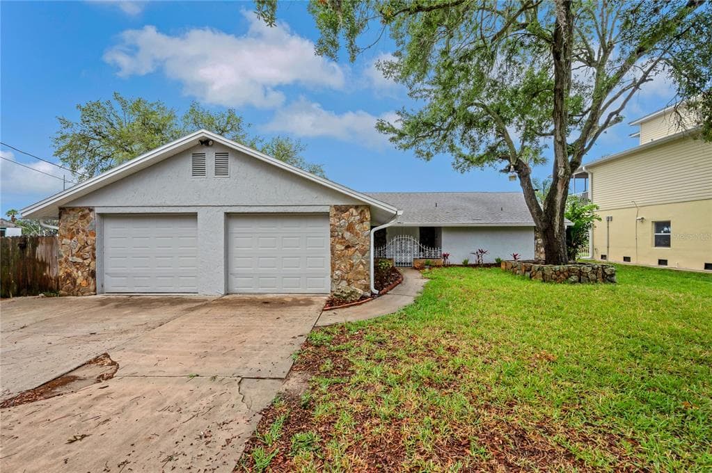 6914 HARBOR DRIVE HUDSON, FL 34667