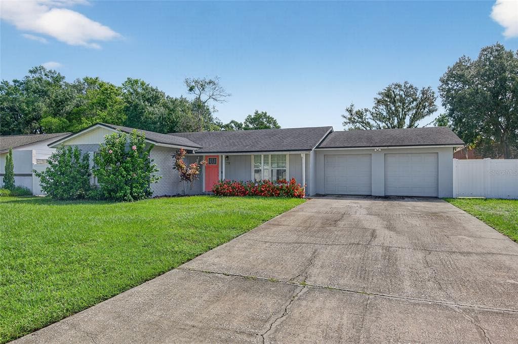 18303 DOLLY BROOK LANE LUTZ, FL 33549