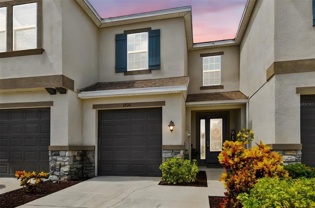 6728 ROCKY PARK STREET TAMPA, FL 33625