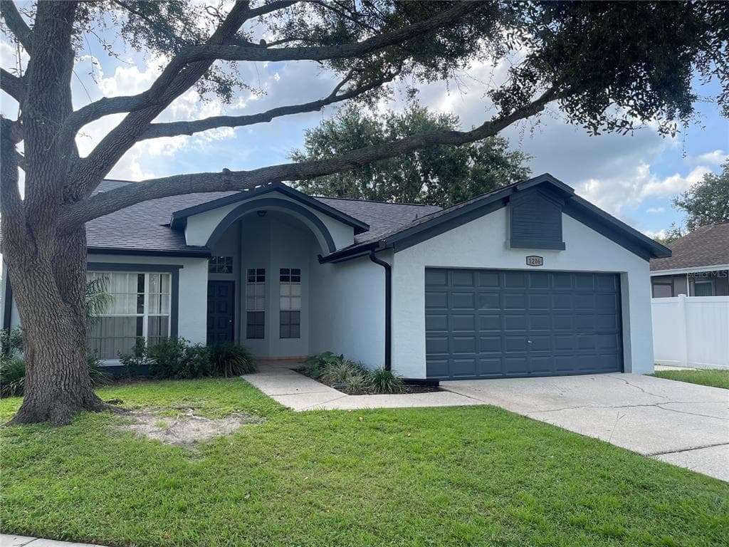 1206 GRASSY MEADOW PLACE BRANDON, FL 33511