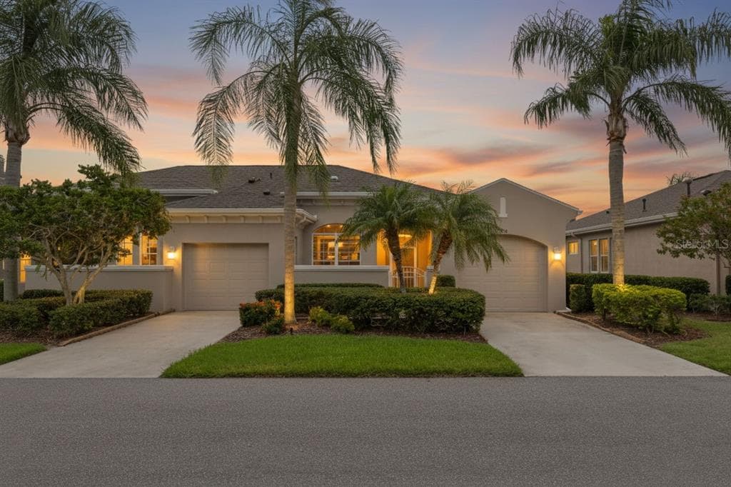 2290 SIFIELD GREENS WAY SUN CITY CENTER, FL 33573