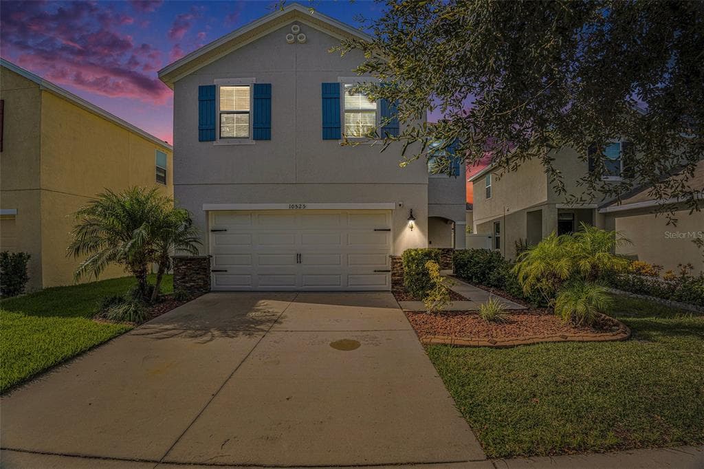 10525 WHISPERING HAMMOCK DRIVE RIVERVIEW, FL 33578