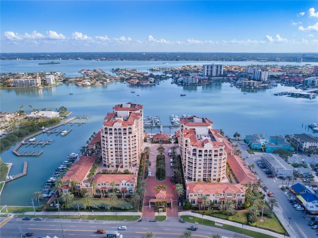 521 MANDALAY AVENUE UNIT 1101 CLEARWATER BEACH, FL 33767