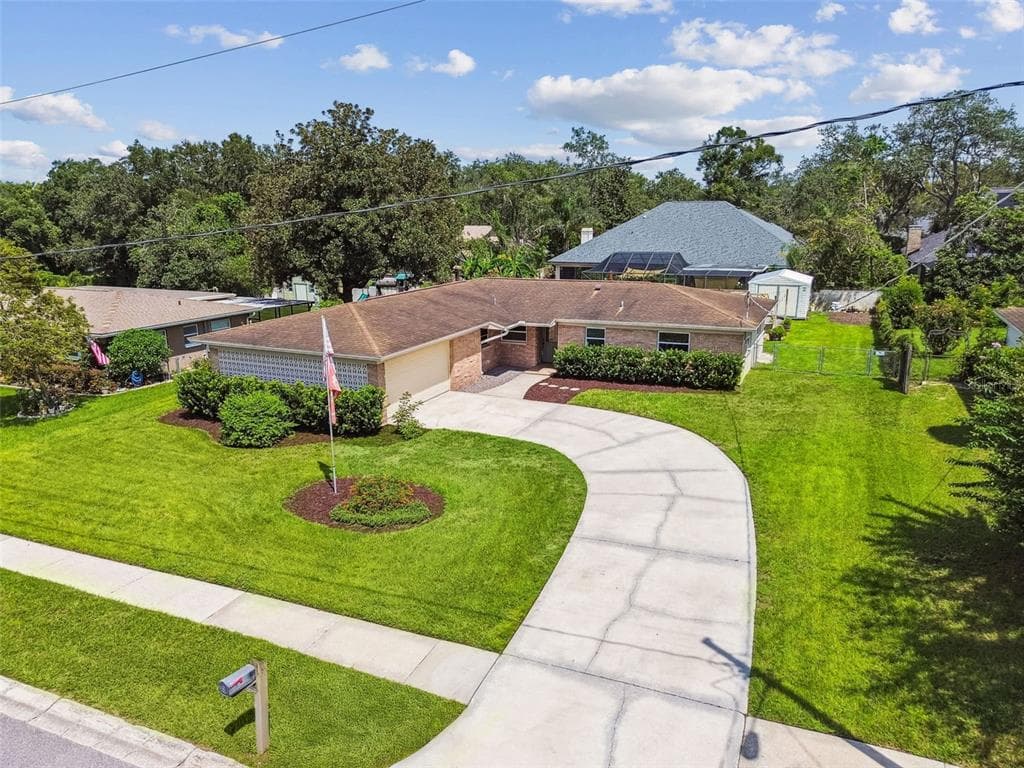 112 JULIE LANE BRANDON, FL 33511