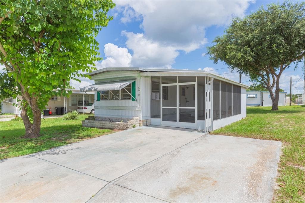 6610 AVOCADO DRIVE NEW PORT RICHEY, FL 34653