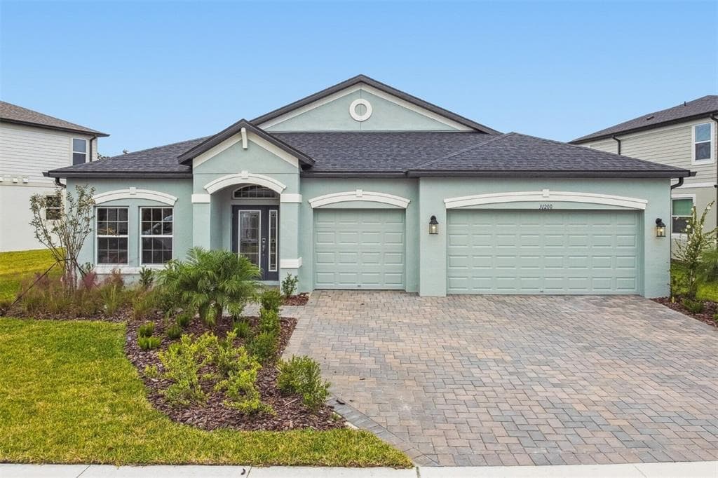 31200 HAYMAN LOOP WESLEY CHAPEL, FL 33545