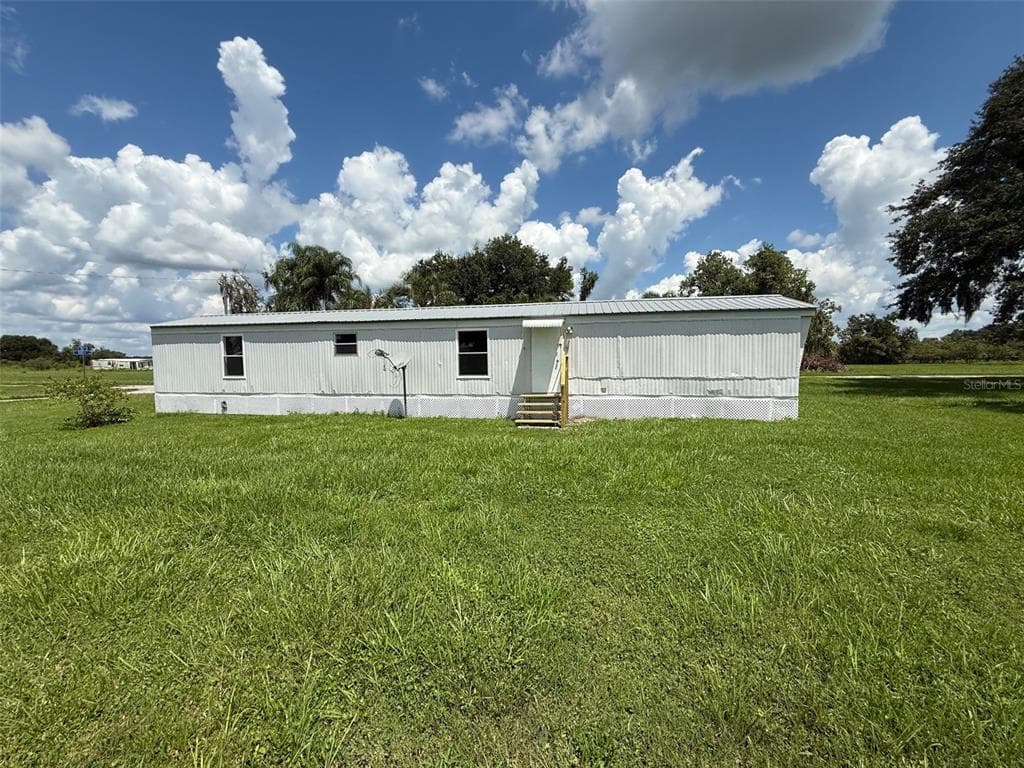 7238 HALIMA ROAD DOVER, FL 33527
