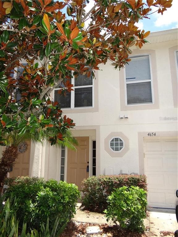 4654 ASHBURN SQUARE DRIVE TAMPA, FL 33610