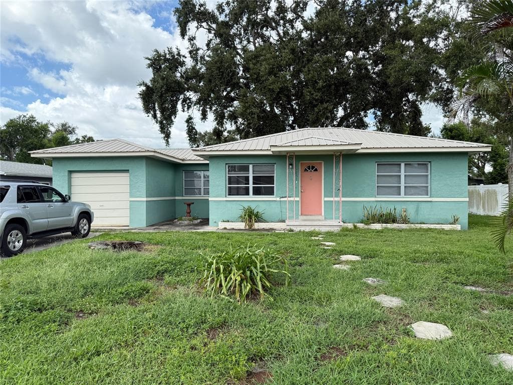 5051 48TH AVENUE N ST PETERSBURG, FL 33709