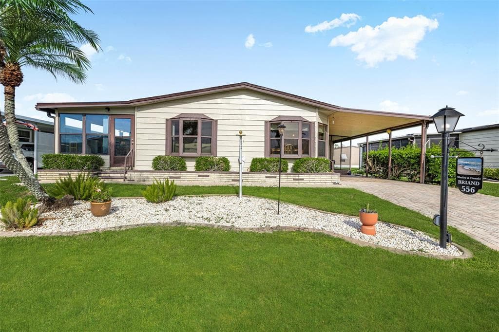 556 MADERO NORTH PORT, FL 34287
