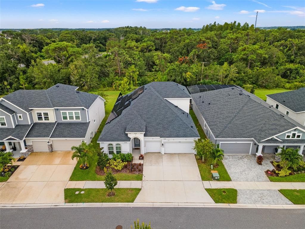 5418 WAYFARER AVENUE APOLLO BEACH, FL 33572