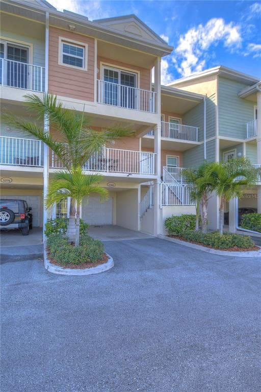 3280 MANGROVE POINT DRIVE RUSKIN, FL 33570